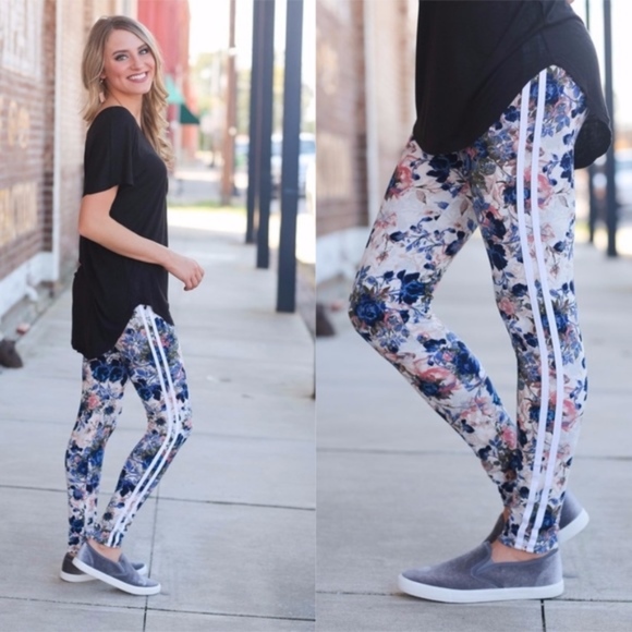 Floral One Size Side Stripe Leggings - Picture 3 of 3